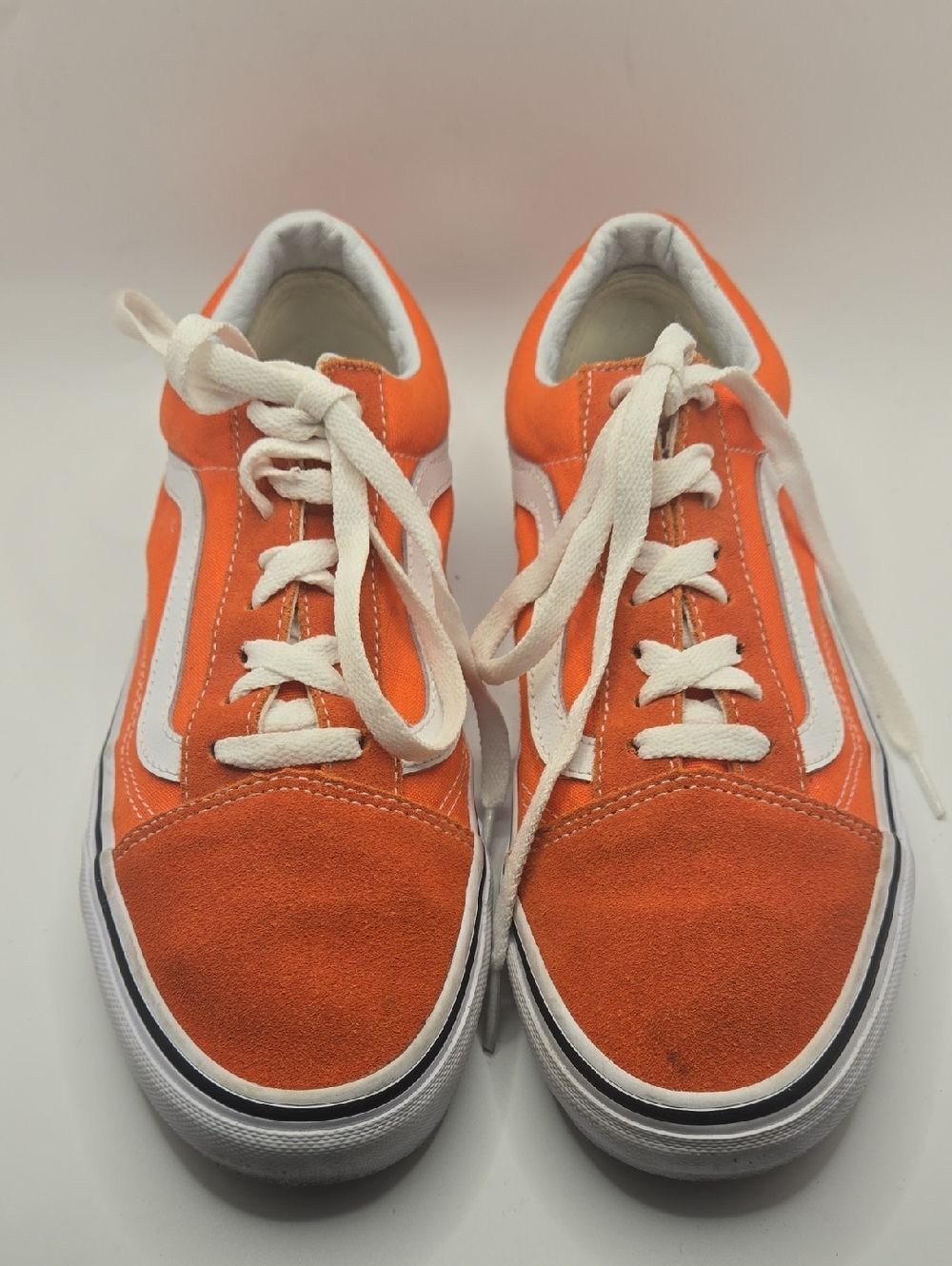 Vans Old Skool Sneakers M7 / W8.5 Orange Tiger Suede Skate Sneaker Streetwear